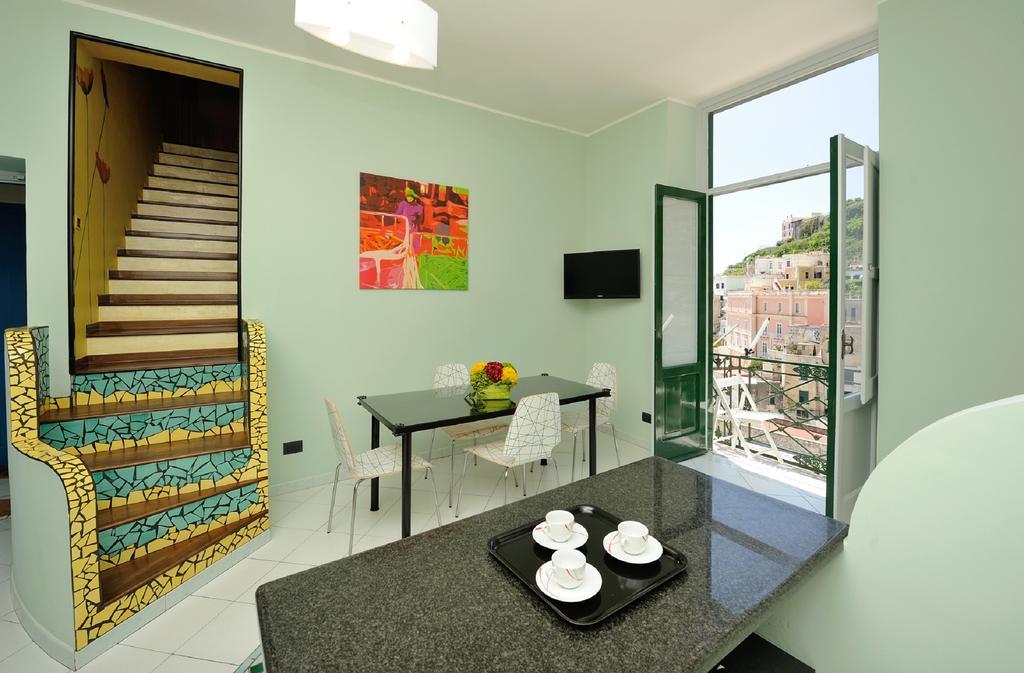 Lae Domus Apartment